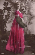 Load image into Gallery viewer, Film Star Postcard - Billie Burke, American Actress   VT394
