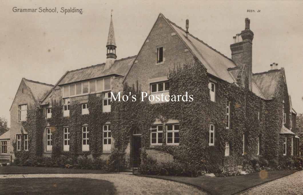 Lincolnshire Postcard - Spalding Grammar School   SW18593 