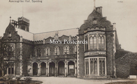 Lincolnshire Postcard - Spalding, Ayscoughfee Hall  SW18594