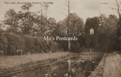 Lincolnshire Postcard - Spalding, Ayscoughfee Gardens, The Lake SW18595