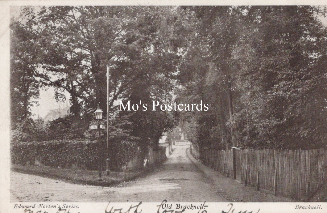 Berkshire Postcard - Old Bracknell  SW18615