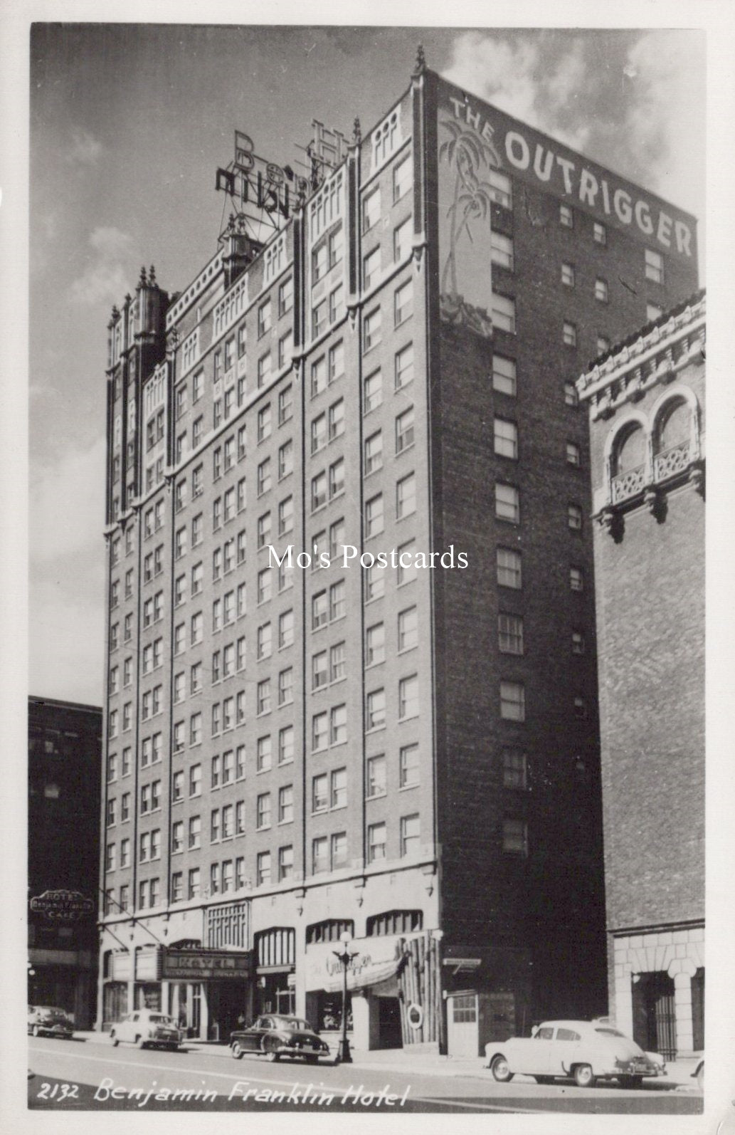 America Postcard - Benjamin Franklin Hotel   SW18620