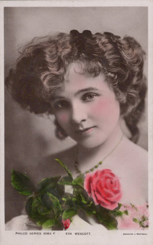 Theatrical Postcard - Actress Eva Wescott   VT10