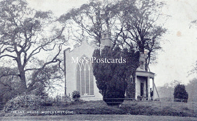 Suffolk Postcard -  The Cat House, Woolverstone  SW18203