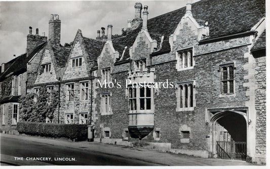 Lincolnshire Postcard - The Chancery, Lincoln   SW18252
