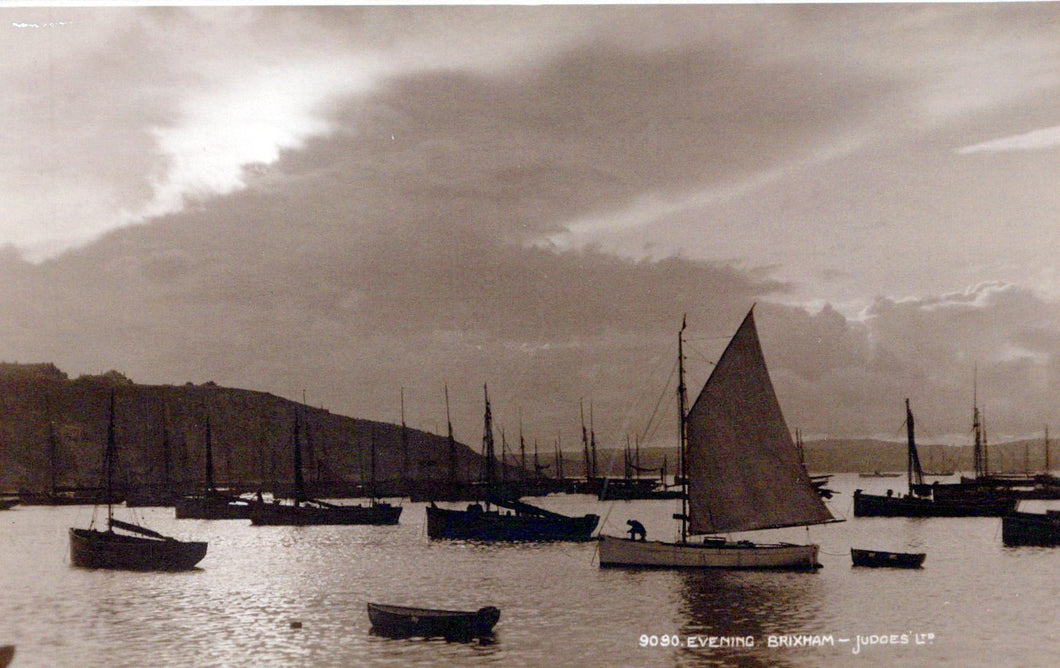 Devon Postcard - Evening at Brixham   SW18424