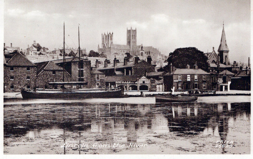 Lincolnshire Postcard - Lincoln From The River  SW18431