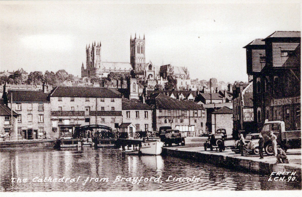 Lincolnshire Postcard - Lincoln, The Cathedral From Brayford  SW18432