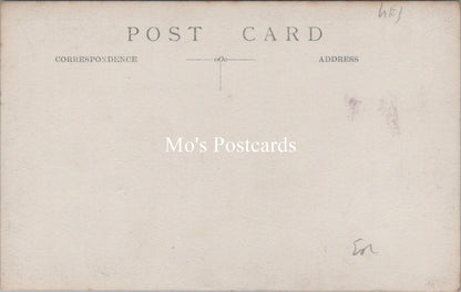 Ancestors Postcard - Portrait of a Young Couple   SW16965