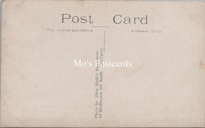 Ancestors Postcard - Portrait of a Young Lady, Stockport Photo   SW16957