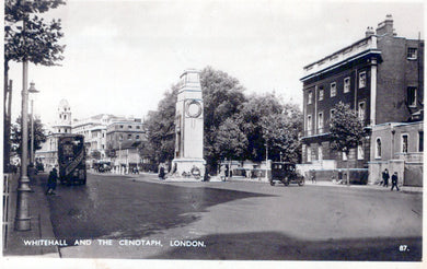 London Postcard - Whitehall and The Cenotaph   SW18403