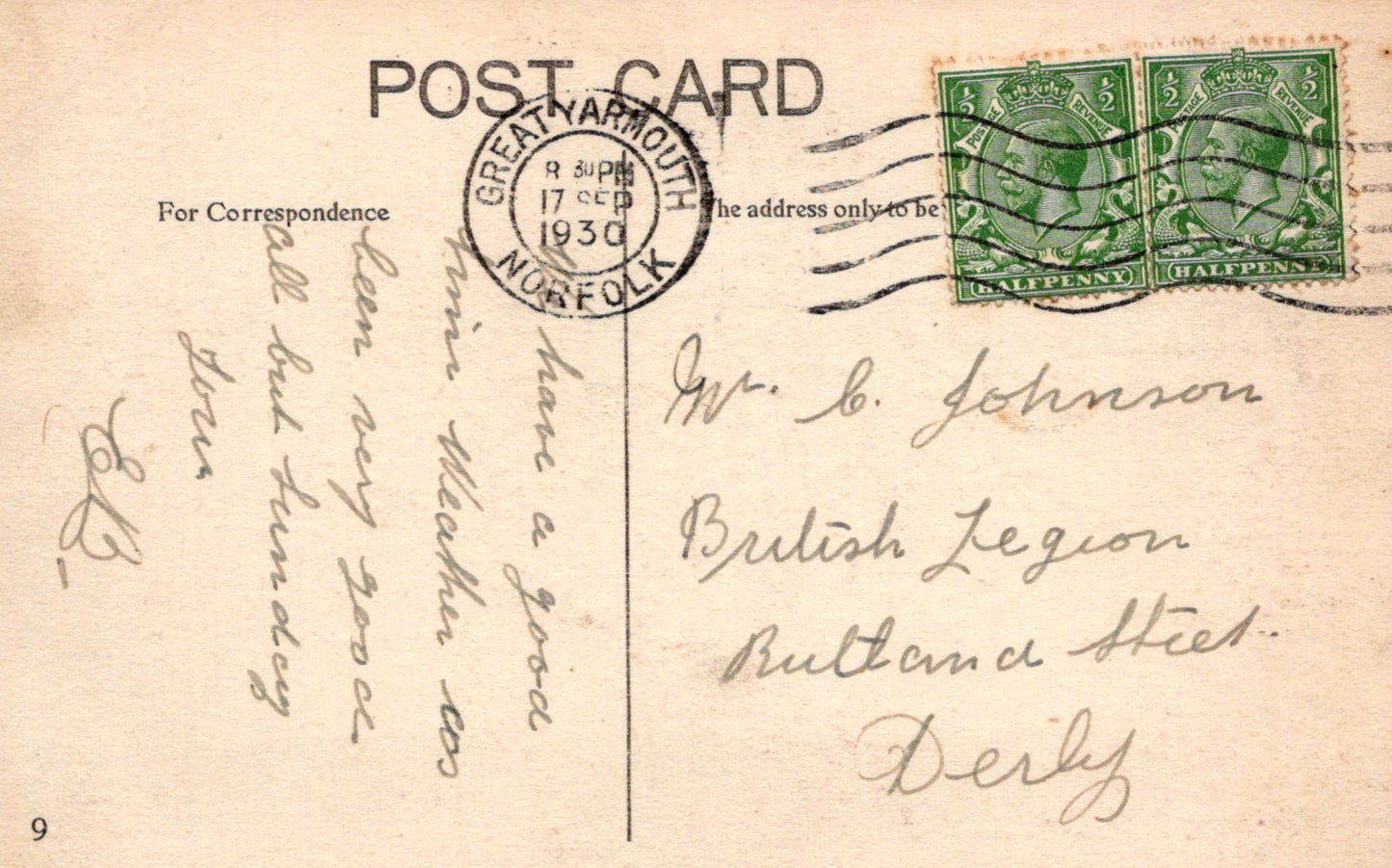 Norfolk Postcard - Great Yarmouth, Floral Island in Model Yacht Pond  SW18490