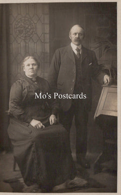Ancestors Postcard - Studio Portrait of a Couple   SW18919