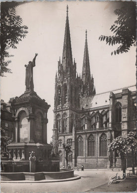 France Postcard - Clermont-Ferrand, Place De La Victoire  SW17057