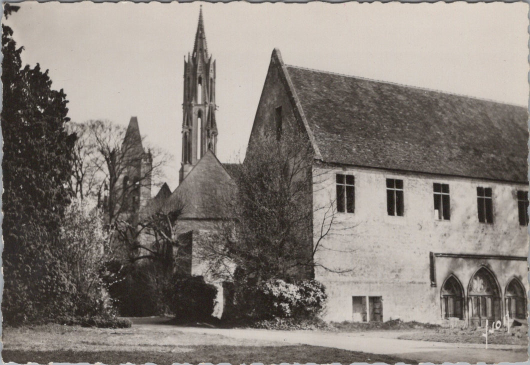 France Postcard - Senlis, Oise, Prieure Saint Maurice  SW17060