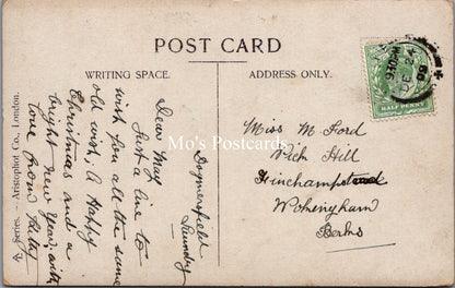 Surrey Postcard - Greetings From Farnham, The Avenue  SW17775