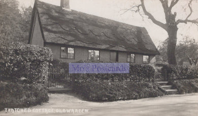 Bedfordshire Postcard - Thatched Cottage, Old Warden  SW20223