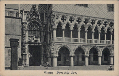 Italy Postcard - Venice, Porta Della Carta   SW17457