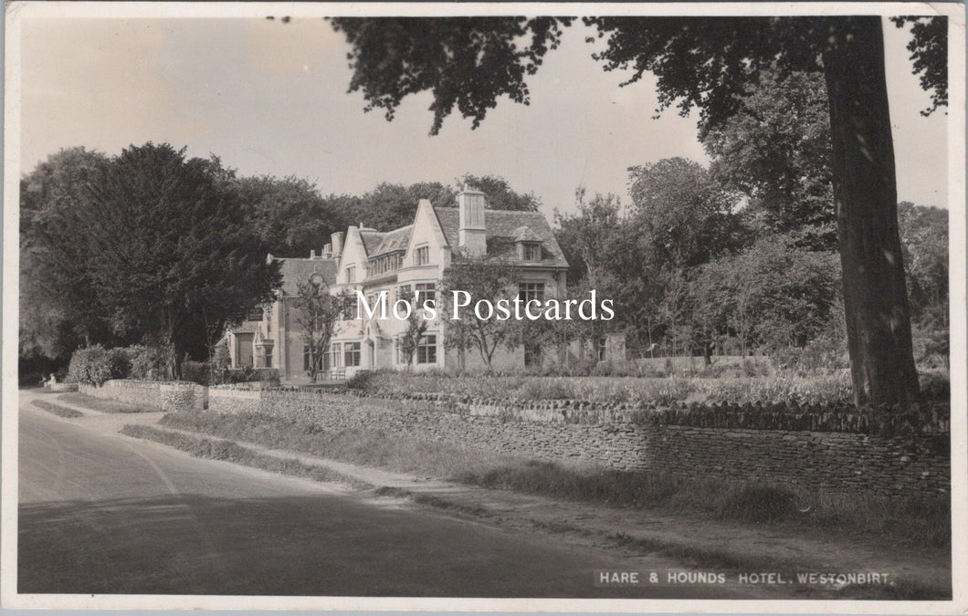Gloucestershire Postcard - Hare and Hounds Hotel, Westonbirt  SW17944