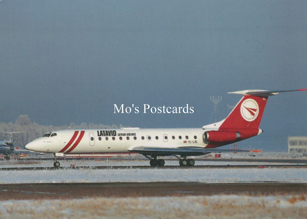 Civil Aviation Postcard - Latavio Latvian Airlines Aeroplane  SW19109