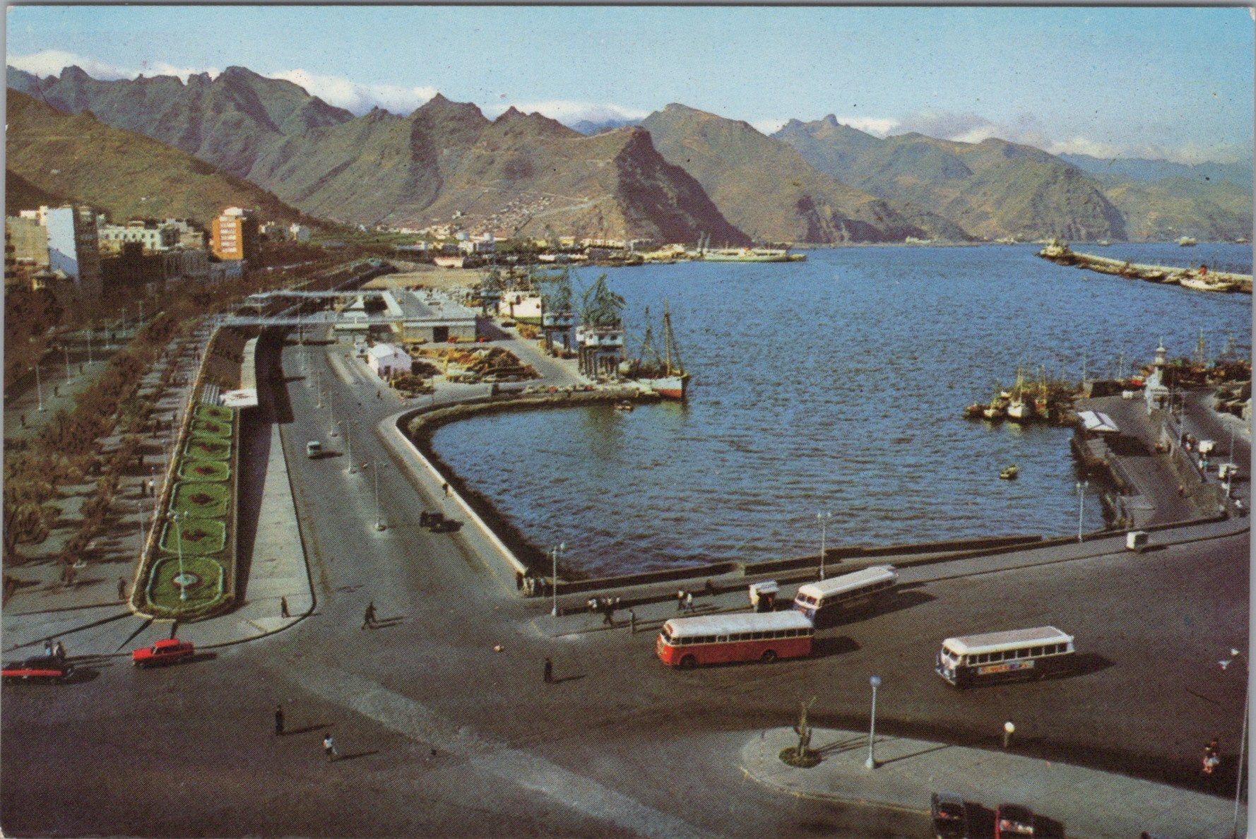 Spain Postcard - Santa Cruz De Tenerife, Bay and Wharves    SW17404
