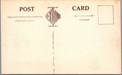 Hampshire Postcard: Andover Bridge Street, White Hart Hotel 1920’s, XT2571