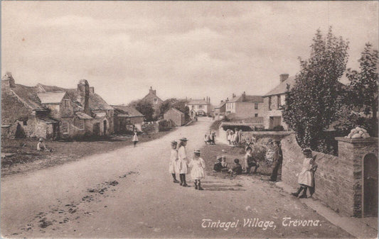 Cornwall Postcard: Tintagel Fore Street, Trevona Village 1900’s XT2592