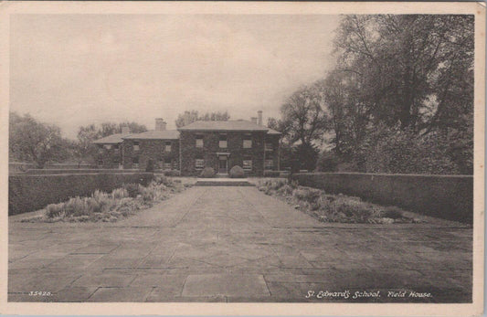 Oxfordshire Postcard: St Edward's School Oxford Field House Garden Lawn XT2629