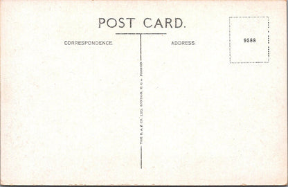 Surrey Postcard: Wentworth Golf Links Virginia Water Course Fairway Sand XT2641