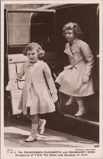 Royalty Postcard: Princesses Elizabeth & Margaret Rose 1930s RPPC XT2666