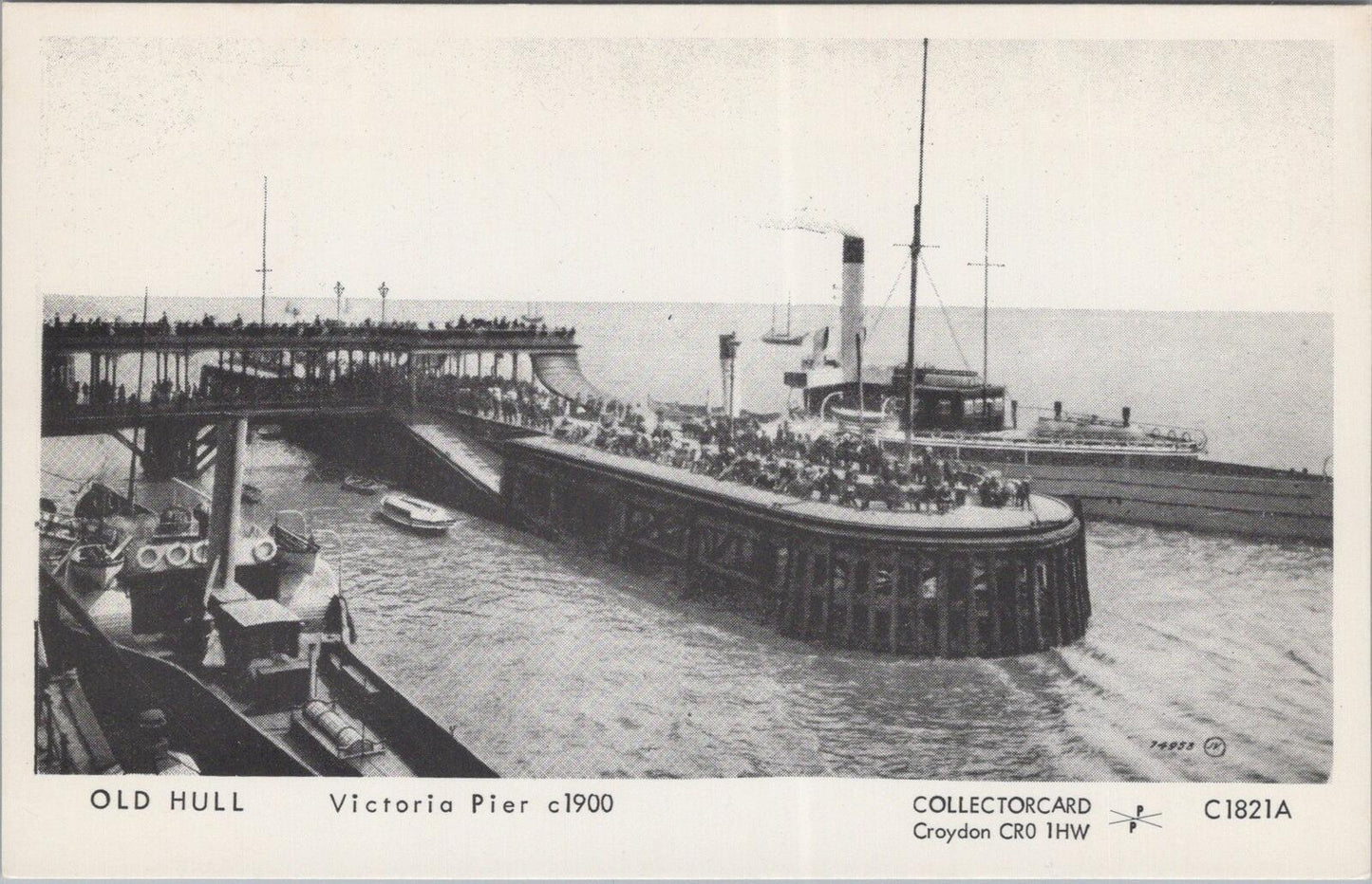 Yorkshire Postcard: Old Hull Victoria Pier Humber Paddle Steamer c1900 - XT2711