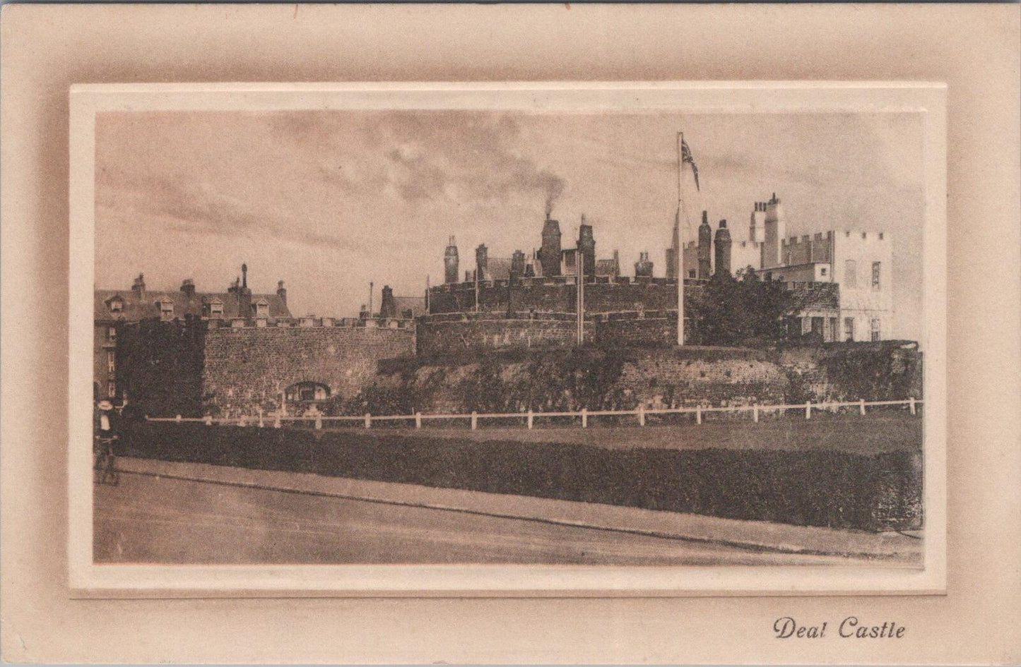 Kent Postcard: Deal Castle Tudor Artillery Fort Coastal Moat, 1910s  XT2726