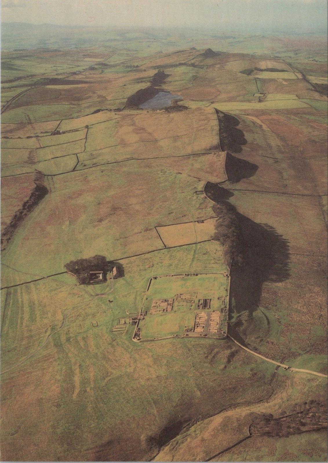 Northumberland Postcard - Aerial View of Housesteads Fort    RR23562