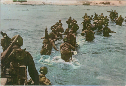 France Postcard: Normandy Landings D-Day US Troops Utah Beach Infantry RR23719