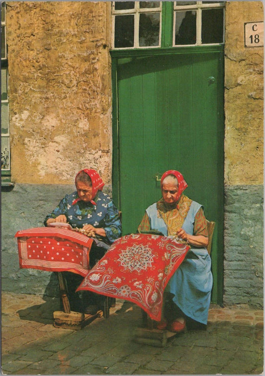 Belgium Postcard - Lace Makers at Work in Bruges (Brugge) RR23686