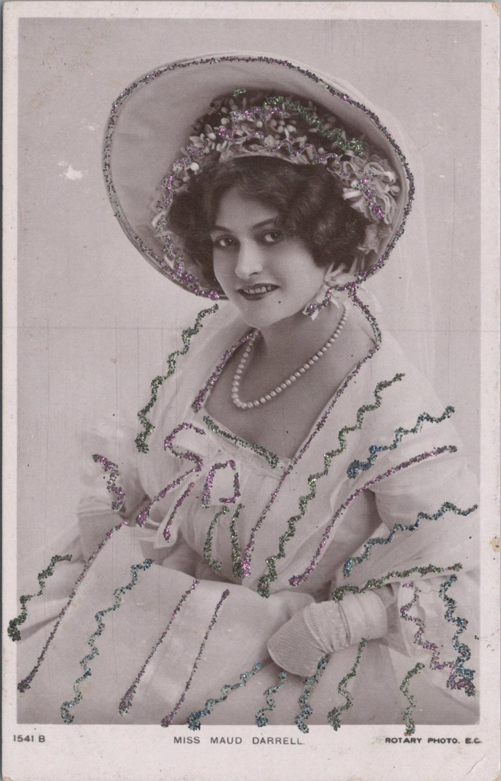 Theatrical Postcard - Maudi Darrell, English Edwardian Stage Actress  XT417
