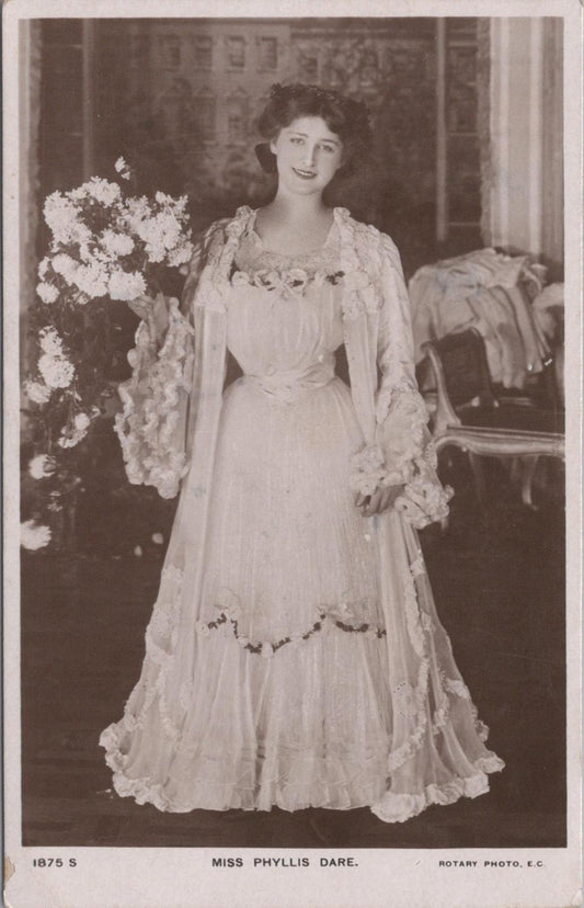 Theatrical Postcard - Phyllis Dare, English Singer and Actress  XT420