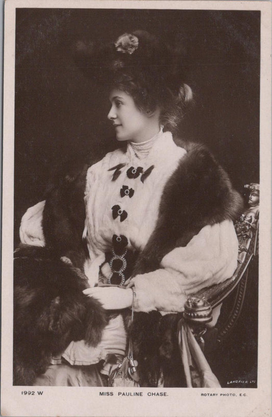 Theatrical Postcard - Pauline Chase, American-Born Stage Actress   XT436