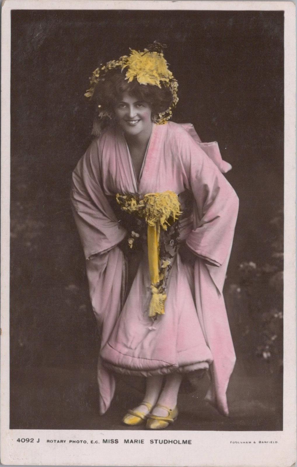 Theatrical Postcard - Miss Marie Studholme, English Actress and Singer XT442