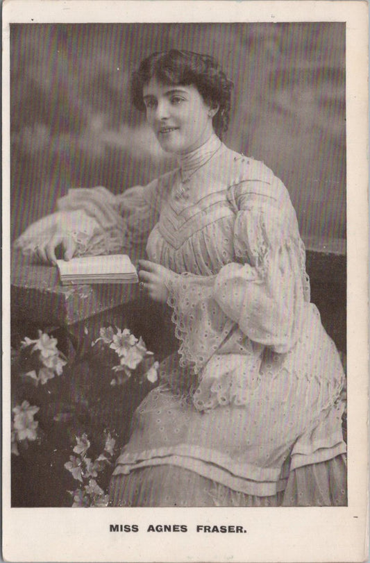 Theatrical Postcard -Agnes Fraser, Celebrated Scottish Actress and Soprano XT898