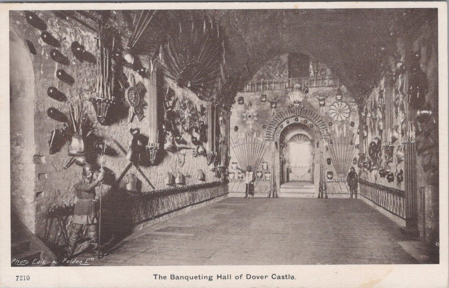Kent Postcard - The Banqueting Hall of Dover Castle  XT908
