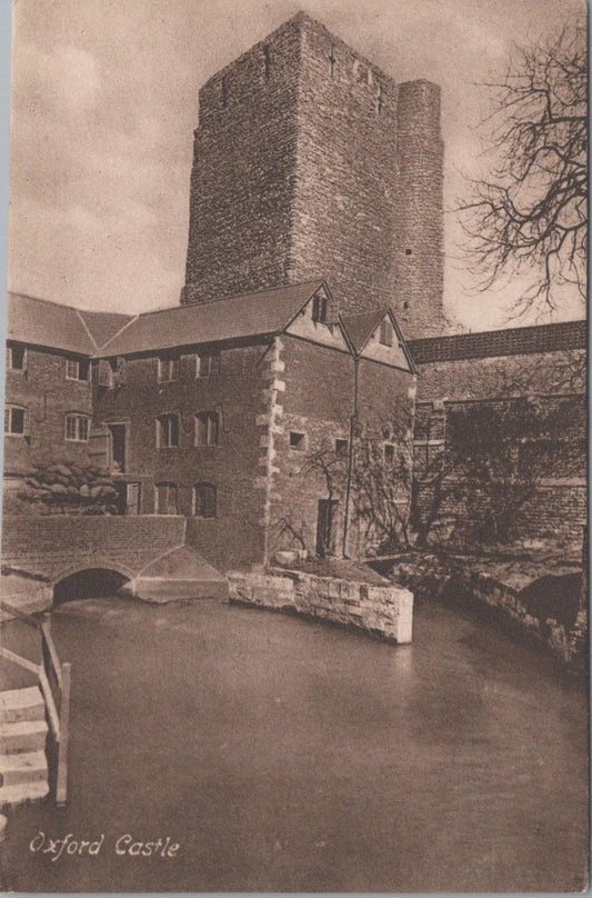 Oxfordshire Postcard - Oxford Castle, St George's Tower and Castle Mill  XT916