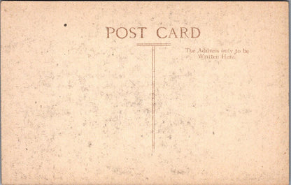 Isle of Wight Postcard - Carisbrooke Castle, The Ramparts    XT927