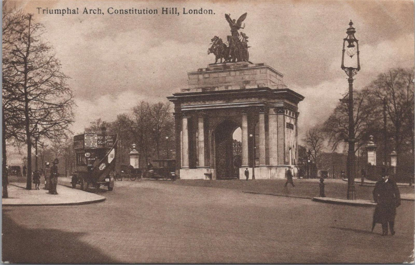 London Postcard - Triumphal Arch, Constitution Hill  X940