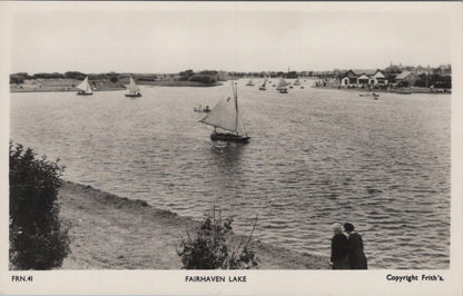 Lancashire Postcard - Fairhaven Lake, Borough of Fylde   XT797