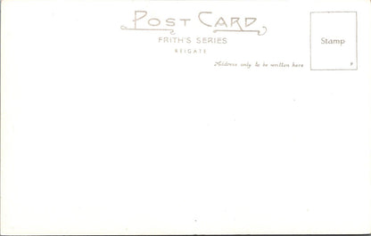 Lancashire Postcard - Fairhaven Lake, Borough of Fylde   XT797