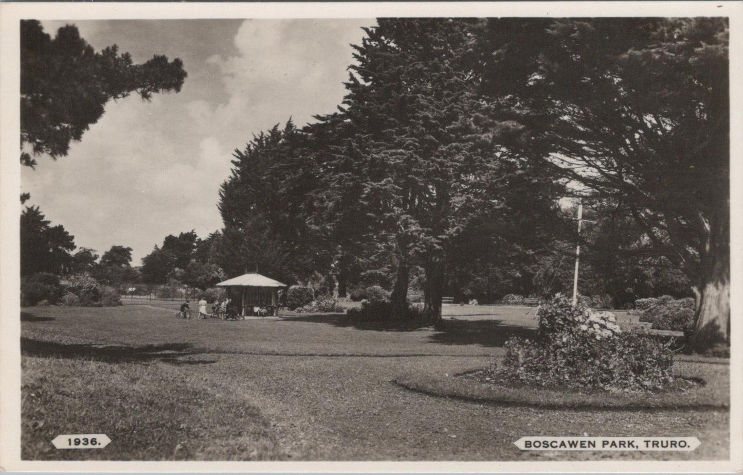 Cornwall Postcard - Boscawen Park, Truro  XT251
