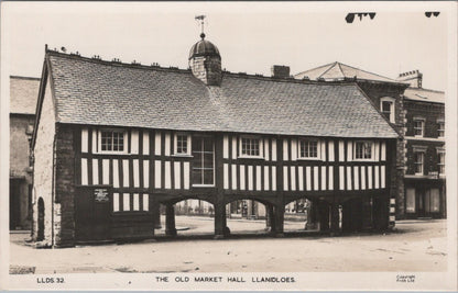 Wales Postcard - The Old Market Hall, Llanidloes, Montgomeryshire   XT293
