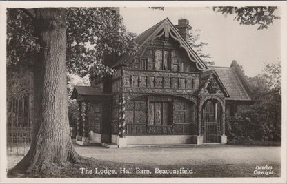 Buckinghamshire Postcard - The Lodge, Hall Barn, Beaconsfield   XT294