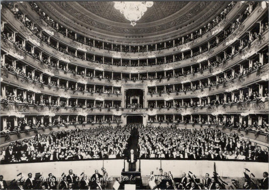 Italy Postcard: Milano, Teatro alla Scala, Teatro alla Scala in Milan   XT1556